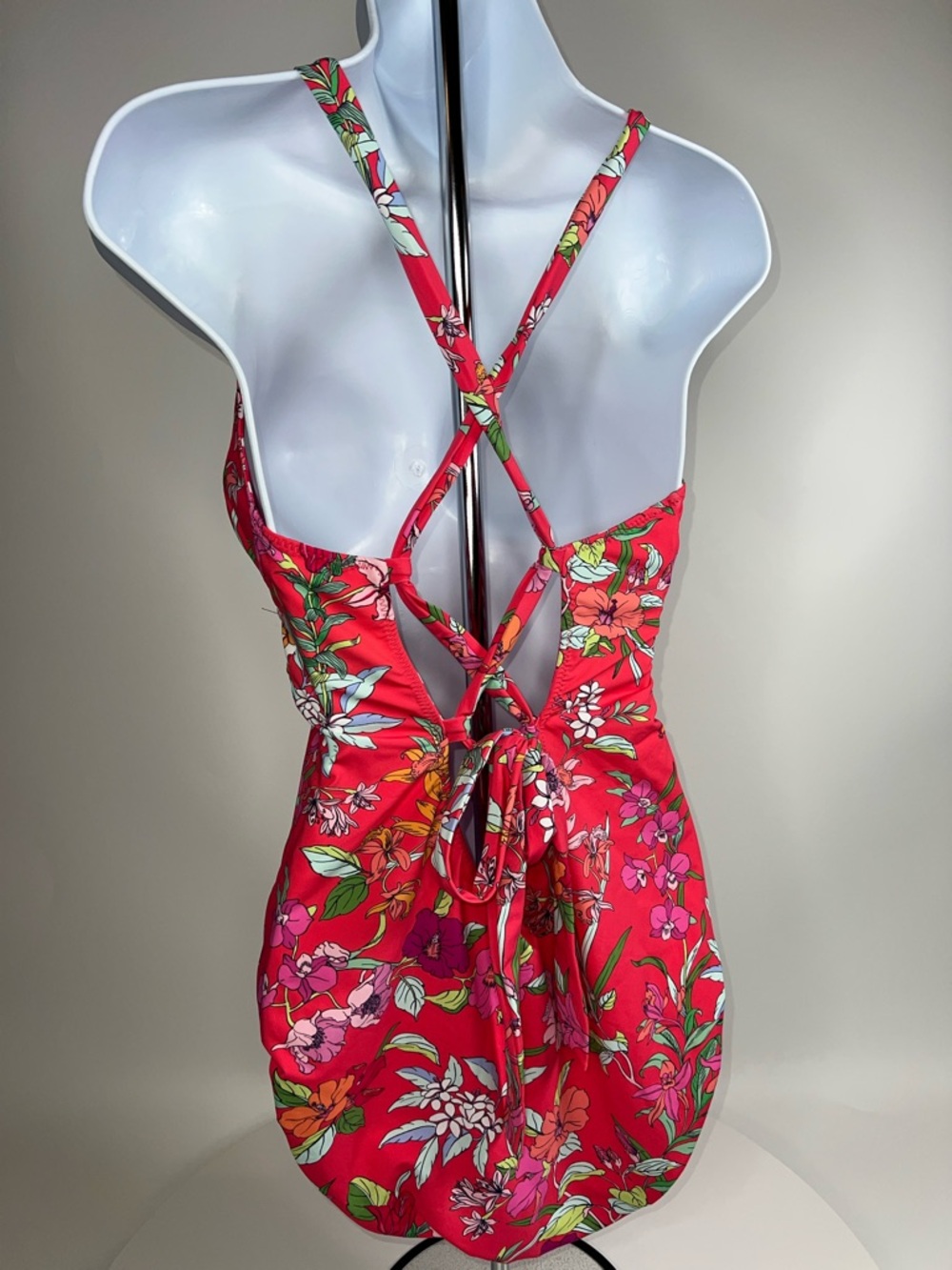 💖NWT TOMMY BAHAMA SUMMER FLORAL REVERSIBLE CROSS BACK ONE PIECE SWIMSUIT SIZE 12 - Picture 10 of 15